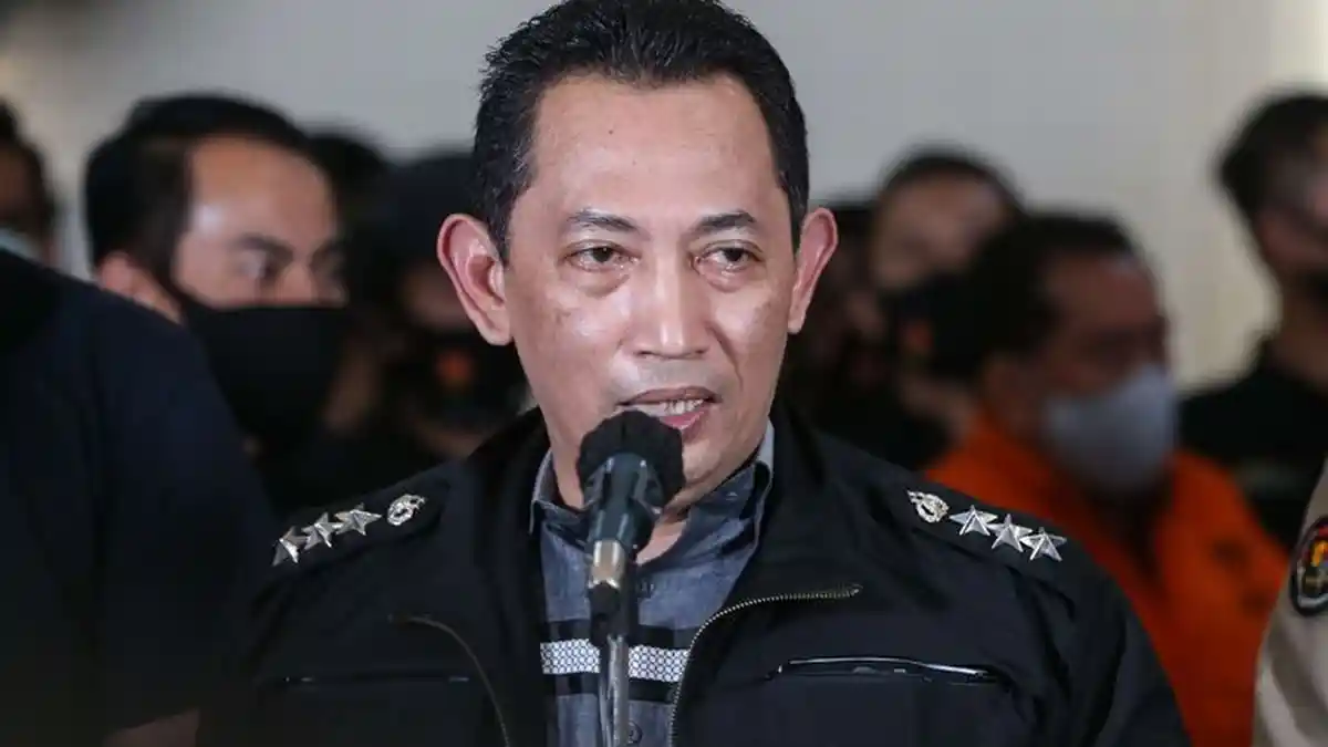Daftar 3 Kelompok Tolak Komjen Listyo Sigit Prabowo Jadi Kapolri Walaupun Diusulkan Presiden Jokowi
