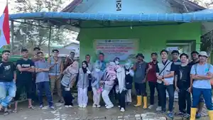 Pembersihan-Puskesmas-Rantau_1.jpg