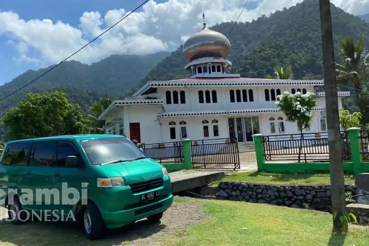 Dari Seulimum hingga Pulo Aceh, Ini Daftar Khatib dan Imam Shalat Jumat 19 April 2024 di Aceh Besar