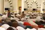 Shalat Tarawih di Masjid Agung Mujahidin Pontianak