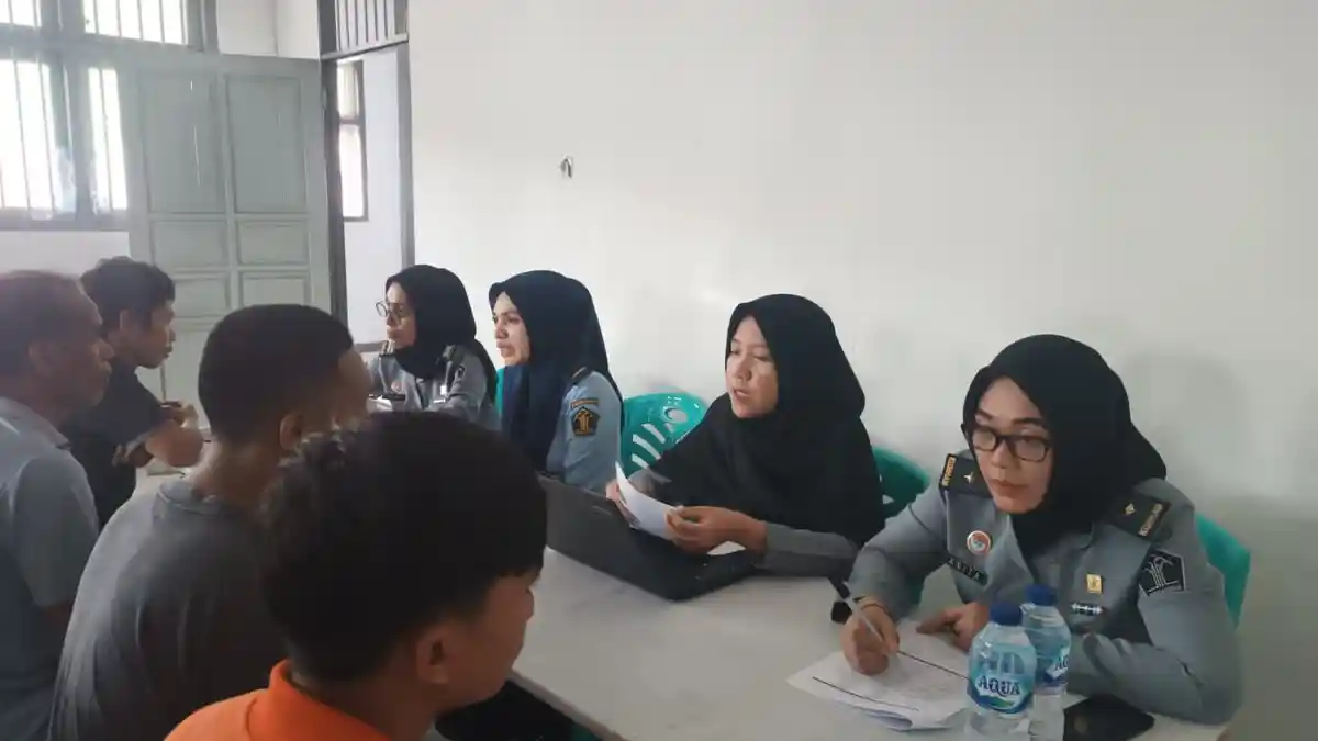 Kanwil Kemenkumham Malut Laksanakan Monev Pemberi Bantuan Hukum