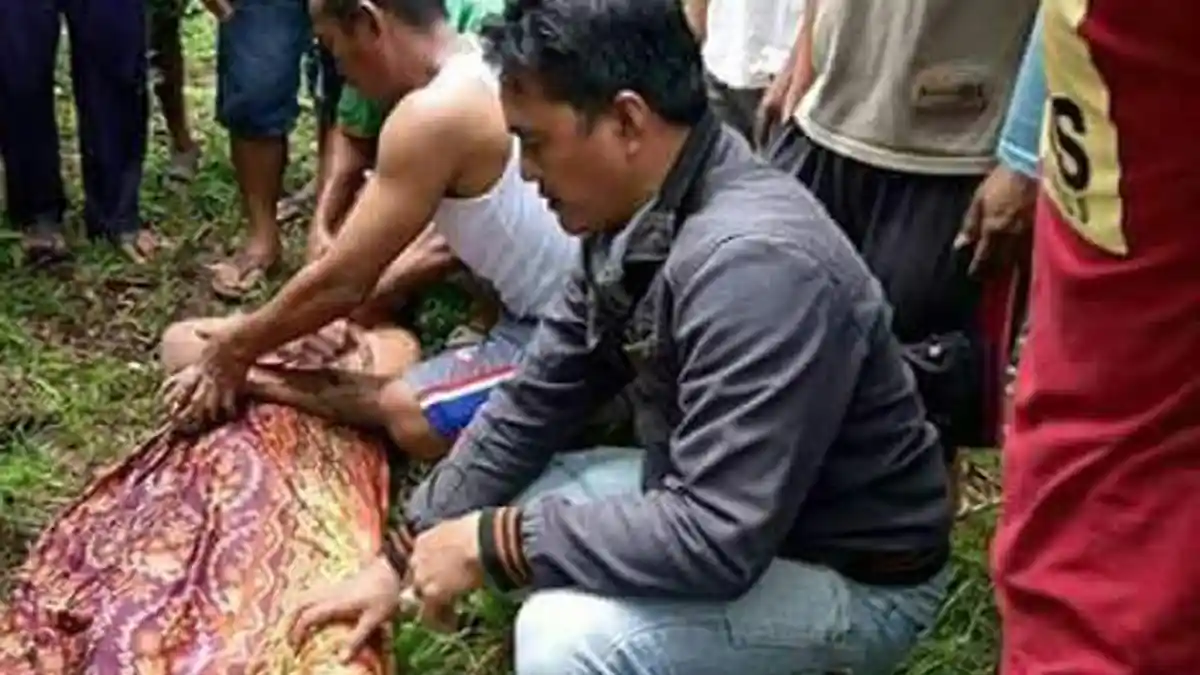 Tiga Buaya Antarkan Jasad Syarifuddin Usai Ritual Pawang