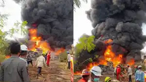 Kebakaran-hebat-terjadi-di-lahan-PT-WIKA-HSR.jpg