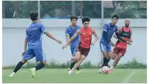 2026-03-30-Pemain-PSM-Makassar-Rizky-Eka-Pratama-saat-uji-coba-melawan-PSM-U-20.jpg