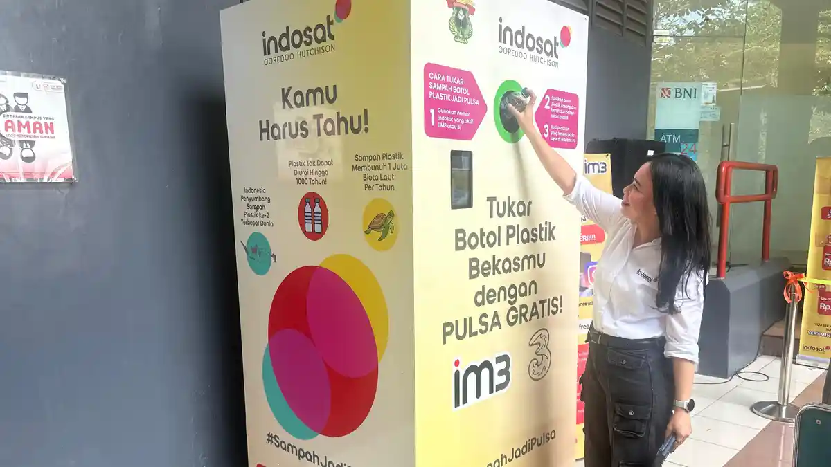 Tak Lagi Jadi Sampah, Botol Plastik Kini Bisa Jadi Pulsa IM3 atau 3