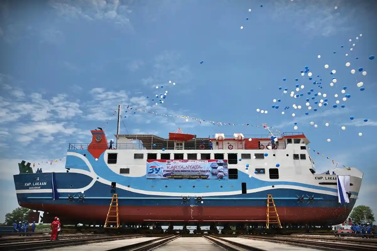KMP Lakaan Buatan PT IKI Resmi Beroperasi, Layari Kupang-Rote-Ndao - pt-industri-kapal-indonesia-pt-iki_20161031_235047.jpg