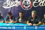 tim-pelatih-arema_20171130_141558.jpg