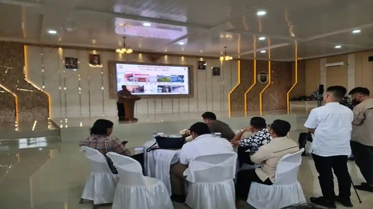 Ciptakan Pemilu Damai, Kapolres OKU Timur Minta Peran Insan Pers Meminimalisir Pemberitaan Hoax