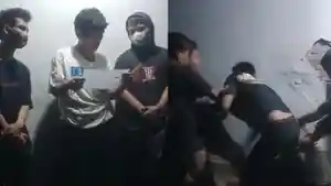 Tangkapan-layar-aksi-pengeroyokan-yang-dilakukan-oknum-pesilat.jpg