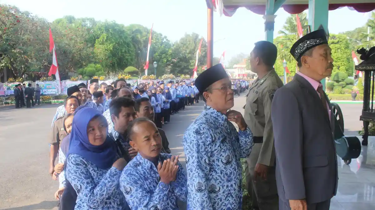 Tanpa Sidak, Bupati Madiun Siapkan Sanksi PNS Bolos Kerja