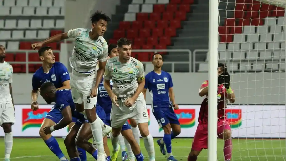 SINYAL Gebrakan Persib Bandung di Bursa Transfer, PSIS Semarang Kans Dipaksa Lepas 2 Bintang