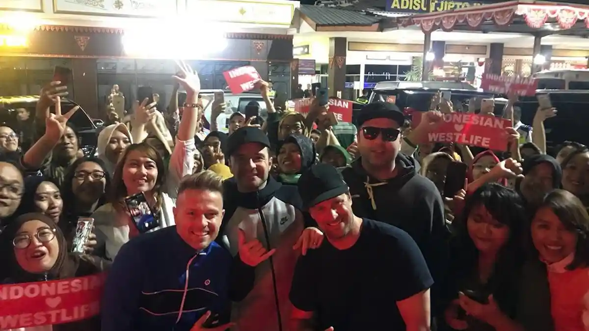 Westlife Siap Menyapa Para Penggemarnya di Candi Borobudur Malam Ini