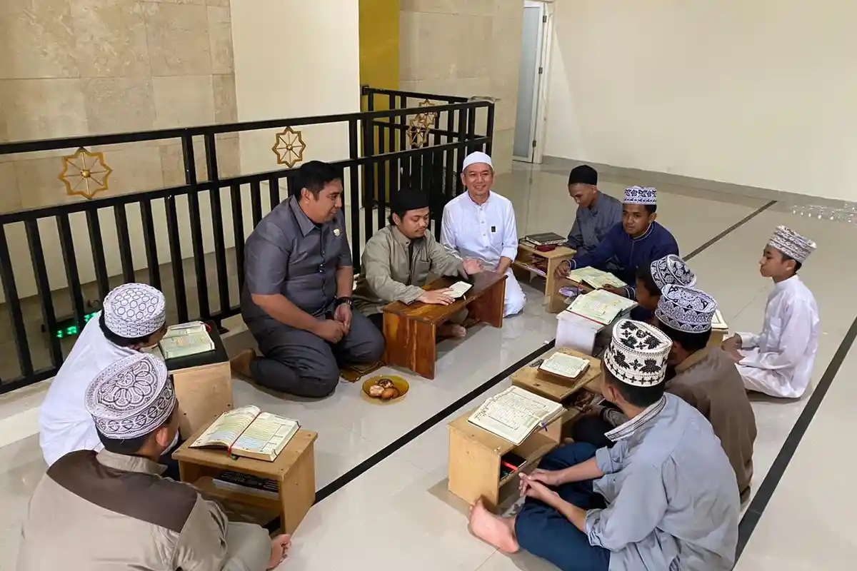 Kunjungi Rumah Penghafal Quran, Chaidir Syam Berkomitmen Jamin Insentif Guru Mengaji