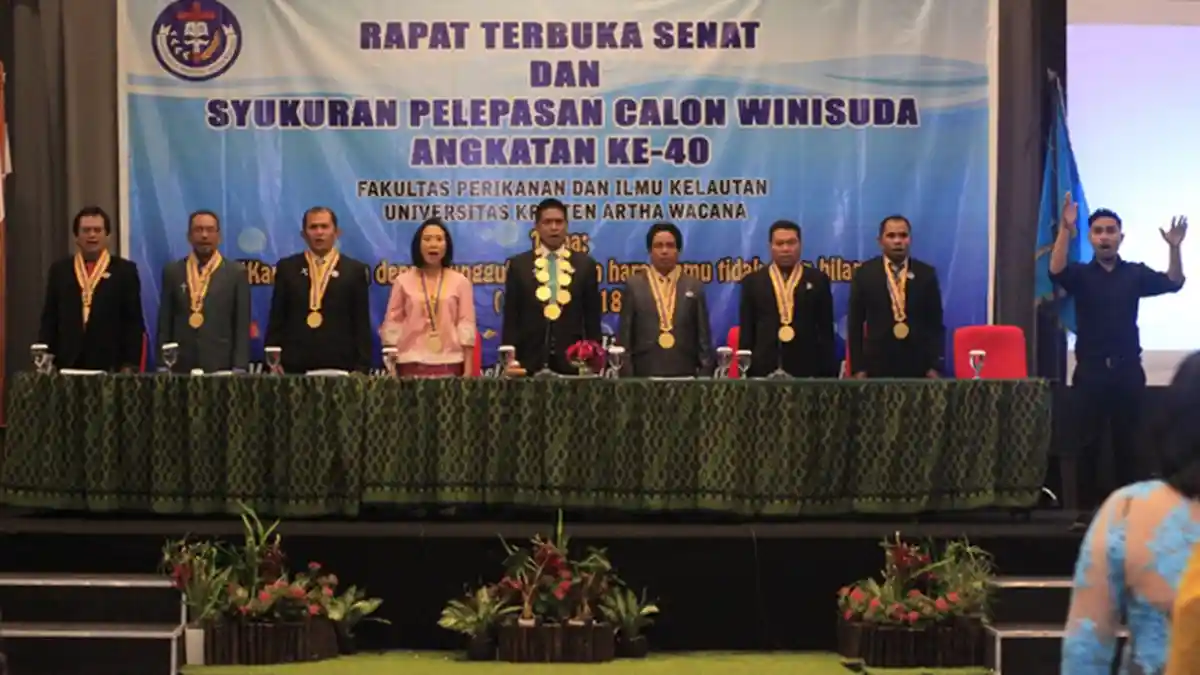 FPIK UKAW Kupang Lepas Lulusan 40 di HUT yang ke 18