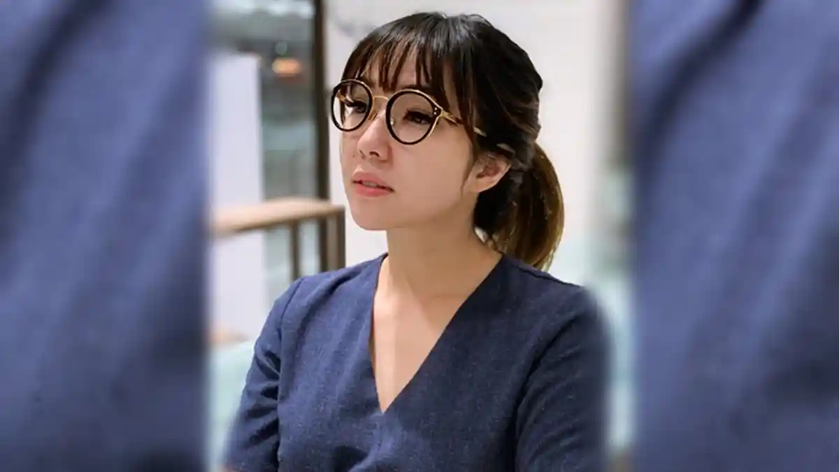 Liburan Bareng Gempi di Singapura, Gisella Anastasia Pede Tampil Kenakan Tanktop Putih Tipis