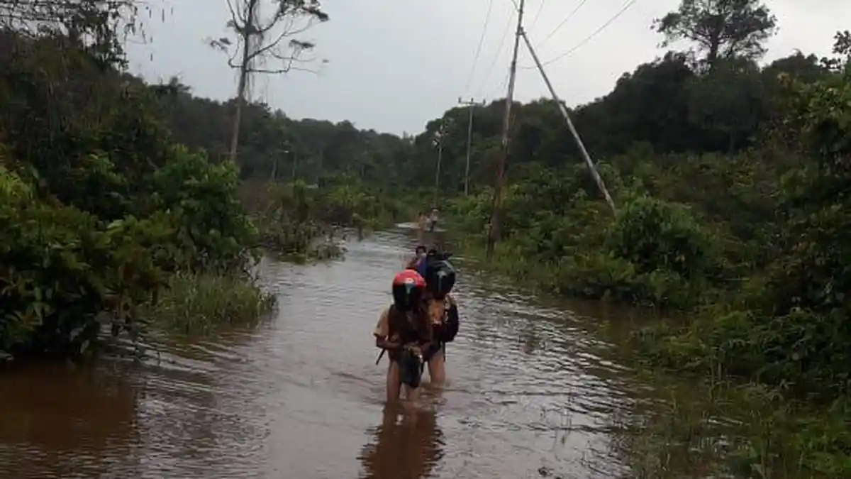 Banjir di Dusun Senipahan Ganggu Aktivitas Warga