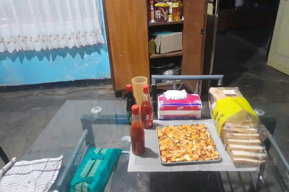 Kuliner Khas NTT, Nonton Sepakbola Piala Dunia 2022 Sambil Menikmati Pizza Timor Rasa Eropa