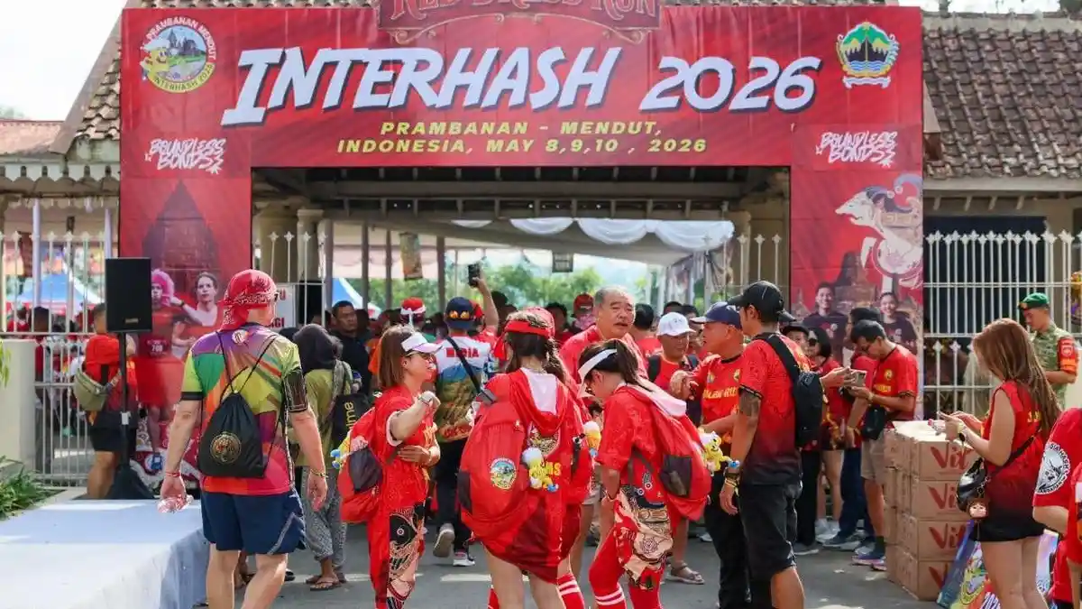 Ribuan Pelari dari 44 Negara Ramaikan Red Dress Run, Sport Tourism Jateng Kian Mendunia