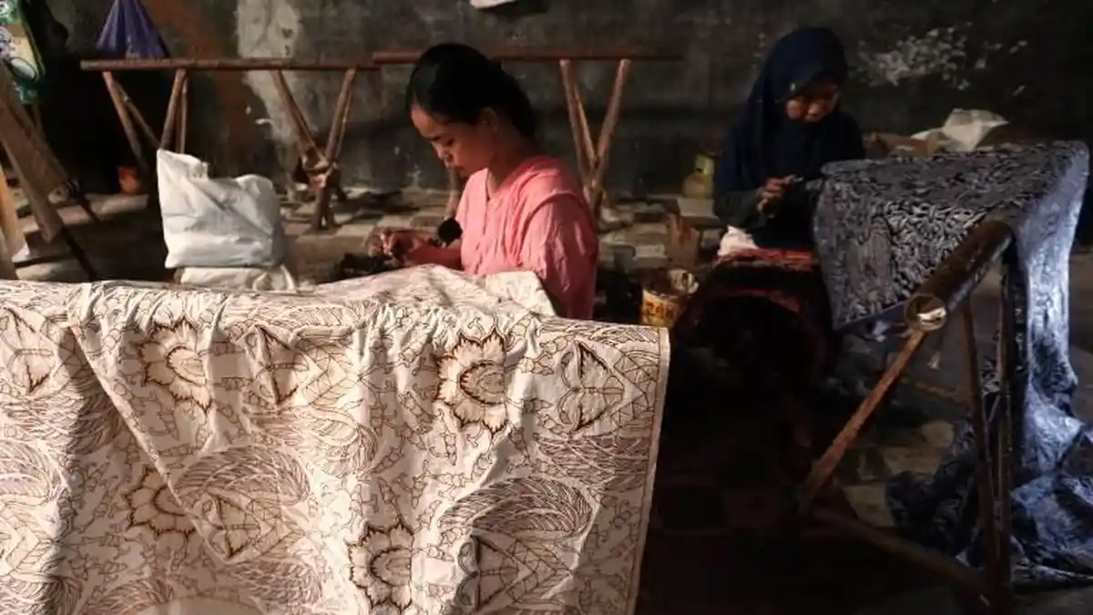 Pasang-Surut Bisnis Batik Tulis Pekalongan, Mustar Sidiq Tetap Berpegang Pada Pakem Tradisi