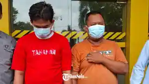 Seorang-perangkat-Desa-Katelan-Kecamatan-Tangen-3.jpg