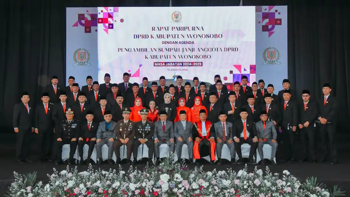 DPRD Wonosobo Resmi Dilantik, Bupati Afif Berharap Anggota Terpilih Perjuangkan Aspirasi Masyarakat