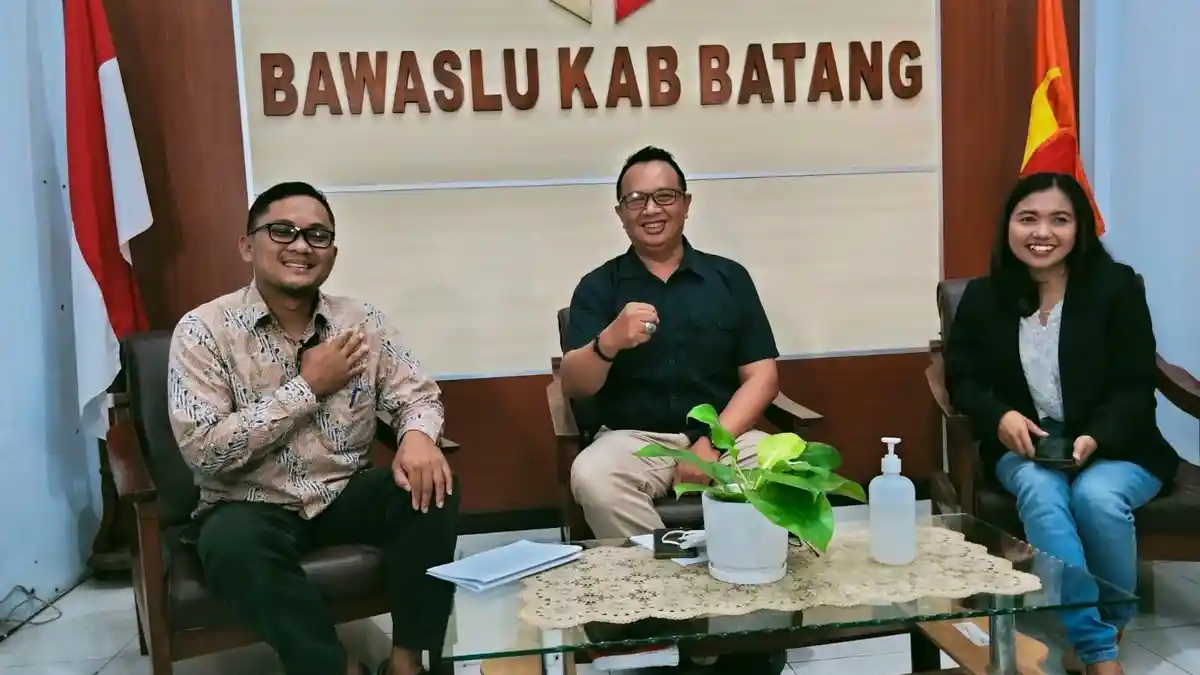Bagaimana Bawaslu dan KPU Menjaga Demokrasi di Batang ? 