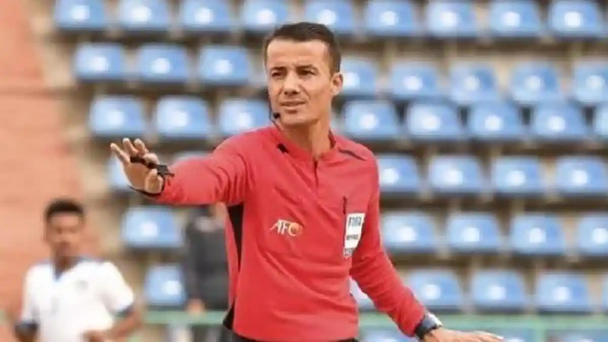 Wasit Laga Timnas U23 Indonesia Vs Qatar Nasrullo Kabirov Dihujat Netizen, Dibanjiri Emoticon Badut