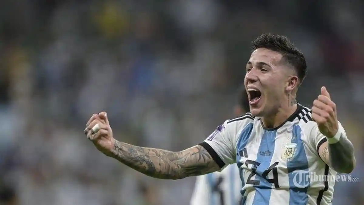 Terancam Sanksi Berat Enzo Fernandez soal Nyanyian Rasialis, Denda sampai Larangan Main 2 Tahun