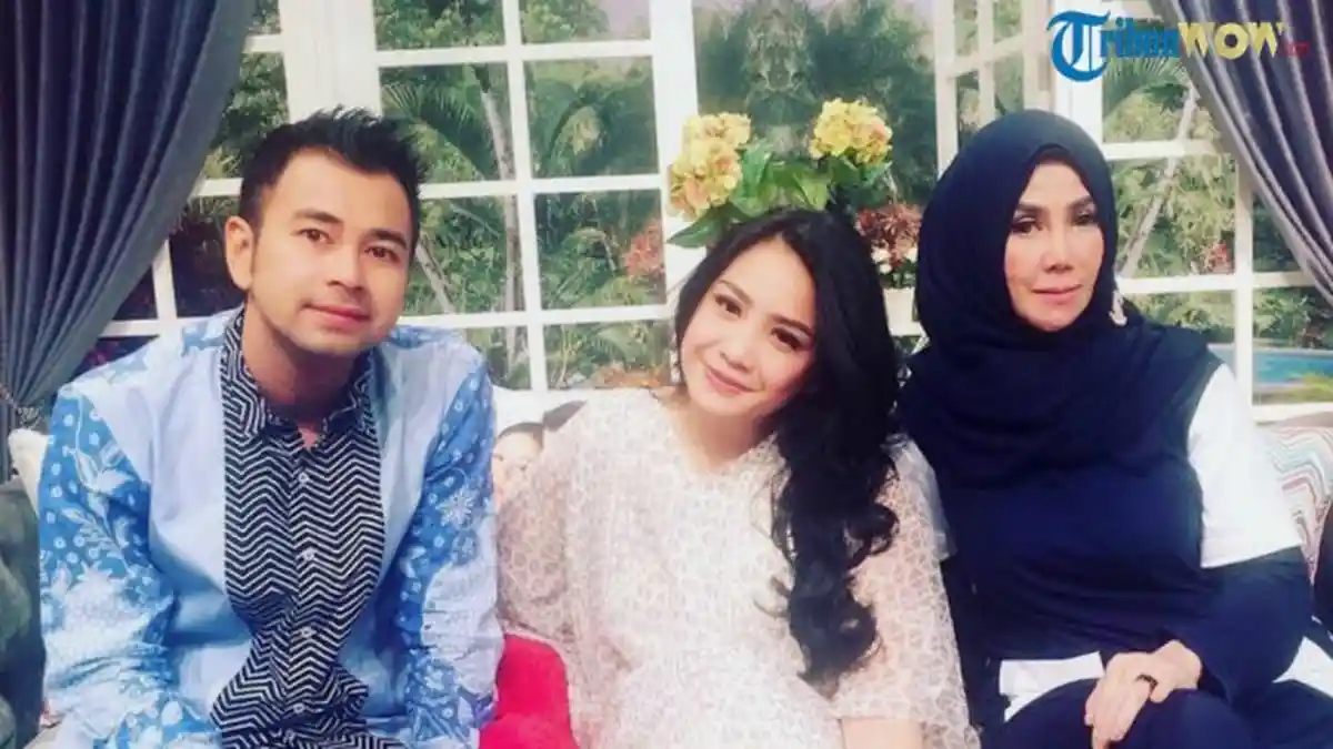 Heboh Nama Raffi dan Ayu dalam Satu Pesawat Tanpa Nagita, Ini Pengakuan Ibunda Raffi