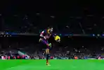 20140202_034832_daniel-alves-kontrolbollllla.jpg