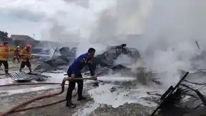 Penyebab-19-Mobil-Ludes-Terbakar-di-Tempat-Penitipan-Api-Cepat-Merambat.jpg