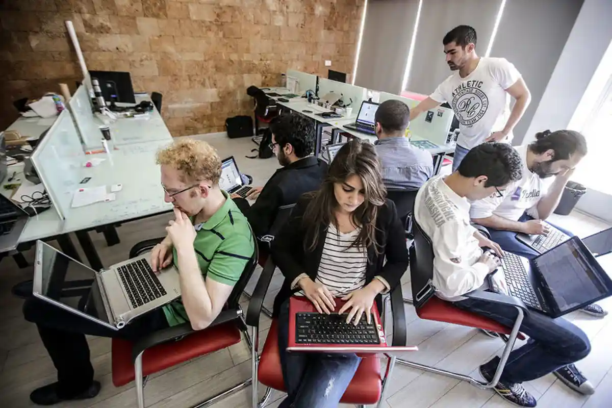 Apa Itu Snowflake Generation, Dianggap Generasi yang Merasa Unik Namun Mudah Tersinggung