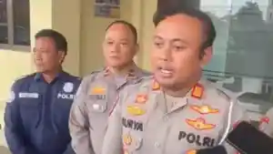20260430-_-Kasat-Lantas-Polres-Pandeglang-AKP-Burhanudin-Surya-Muhammad.jpg