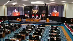 PANDANGAN-SOAL-RAPERDA-NARKOBA.jpg