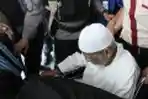 Abu Bakar Baasyir Periksa Kesehatan