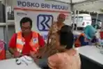 BRI Peduli Banjir Beri Pengobatan Gratis untuk 500 KK di Bekasi