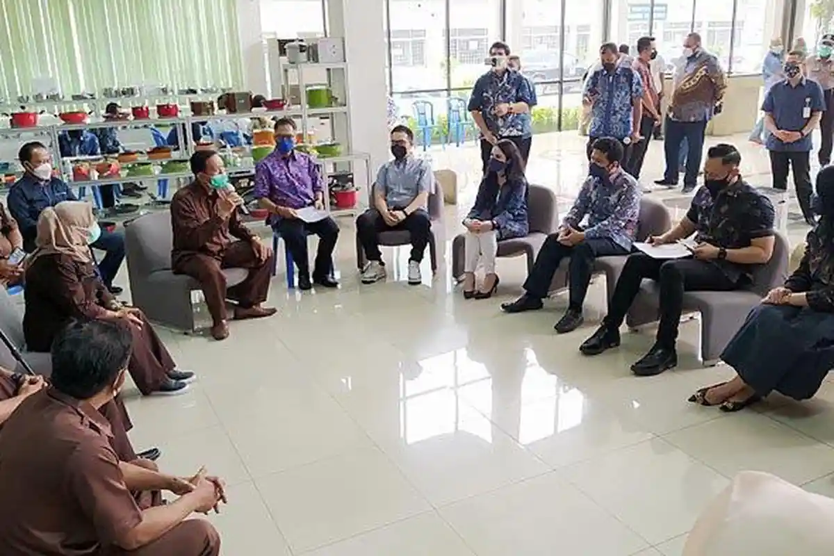 Buruh di Jatim Titip Aspirasi ke AHY: Perjuangkan agar Menaker Cabut Aturan JHT Cair Diusia 56 Tahun