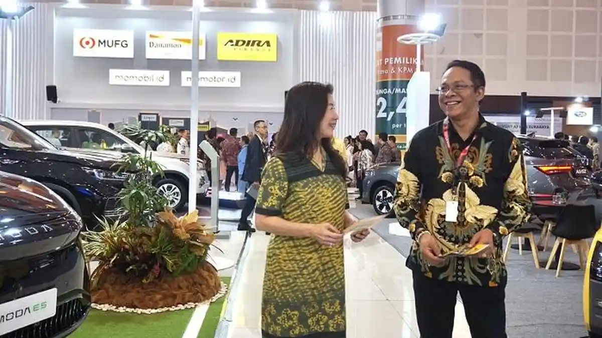 Penggemar Otomotif Dimanjakan dengan Promo Menarik IIMS 2024