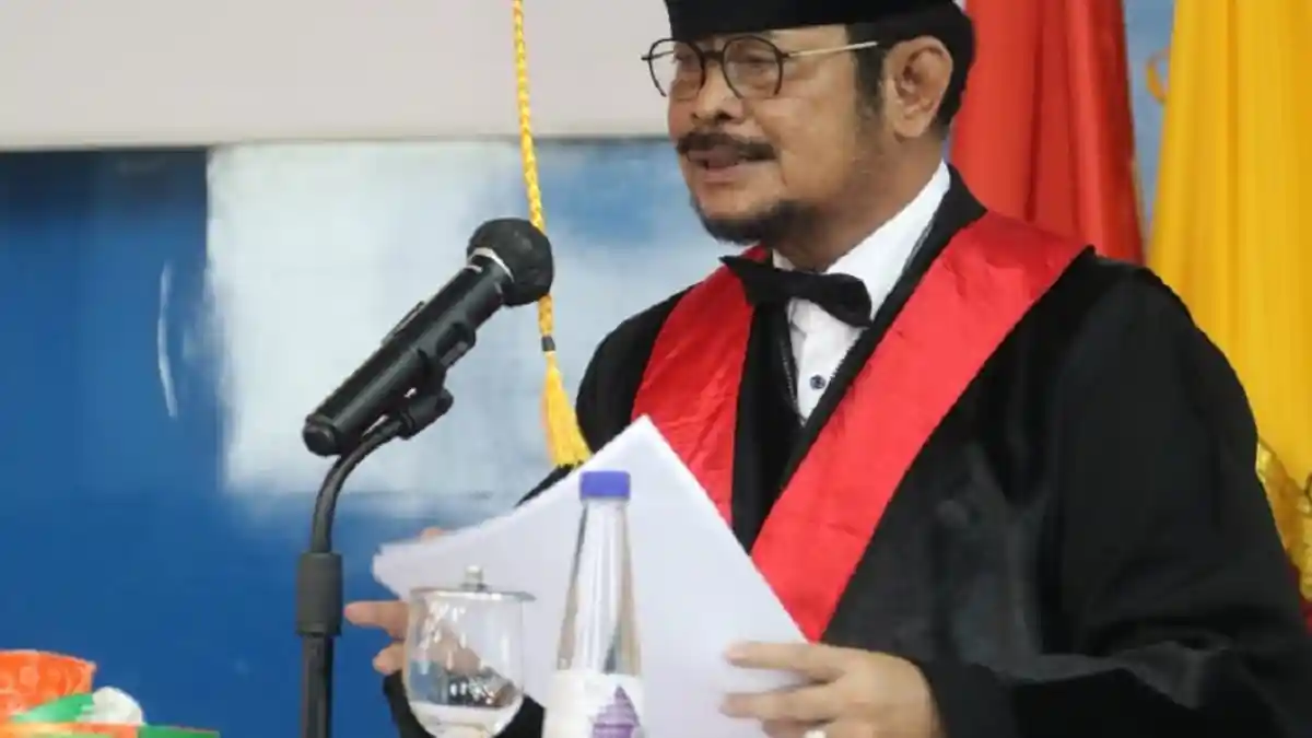 SYL Raih Gelar Profesor Kehormatan, Rektor Unhas Beberkan Alasannya