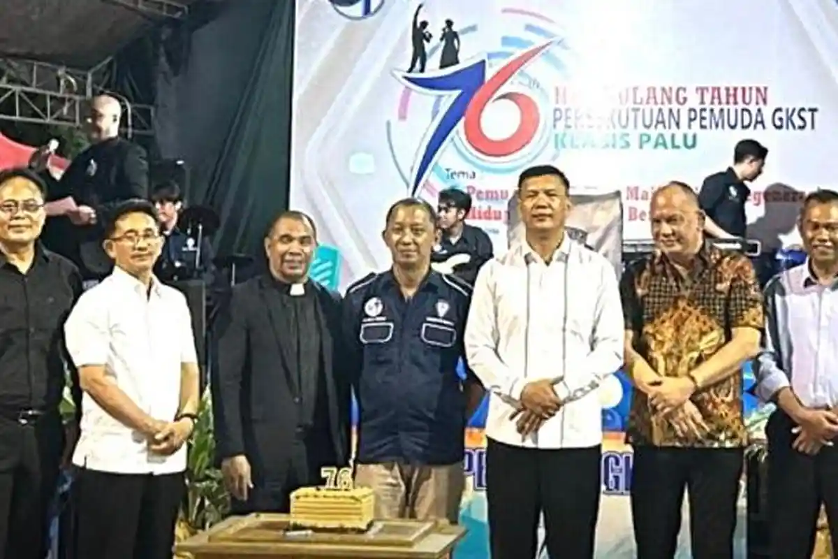 Matindas J Rumambi Dorong Pemuda GKST di Sulteng Peduli dalam Pelayanan