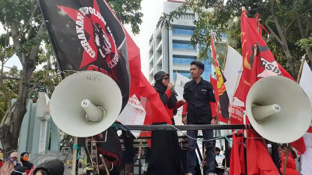 Surat Terbuka Warga Luwuk Banggai ke Kapolrestabes Makassar: Mohon Bebaskan Adik Kami Sari Labuna!