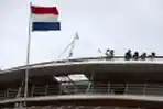 Kapal Pesiar MV Volendam Tiba di Makassar