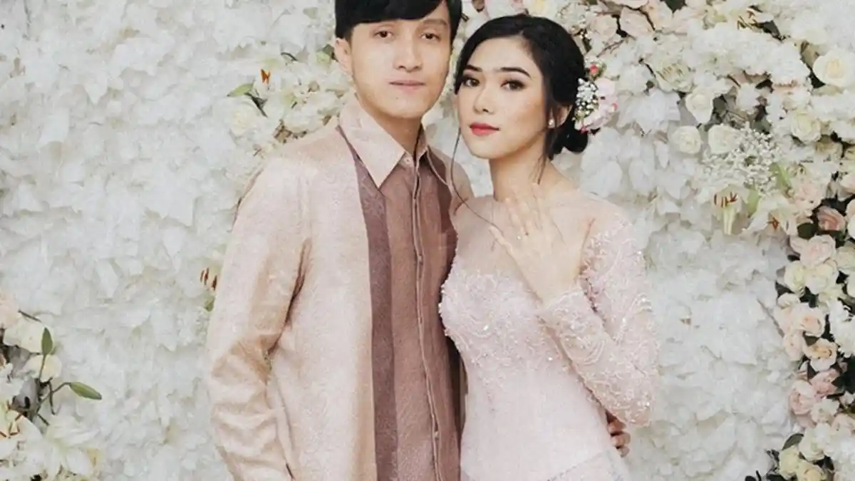 Isyana Sarasvati dan Rayhan Maditra Resmi Bertunangan Setelah 12 Tahun Pacaran, Intip Momen Lamaran