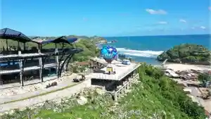 Drini-Park-GunungkidulTawarkan-Indahnya-Pemandangan-Alam-Pantai-Selatan.jpg