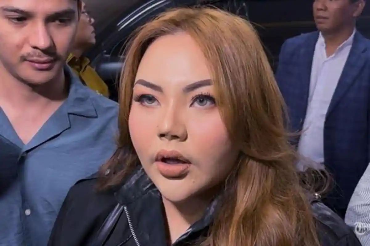 Lisa Mariana Disebut Akui Rekam Video Asusila, Kini Ditetapkan Tersangka 2 Kali