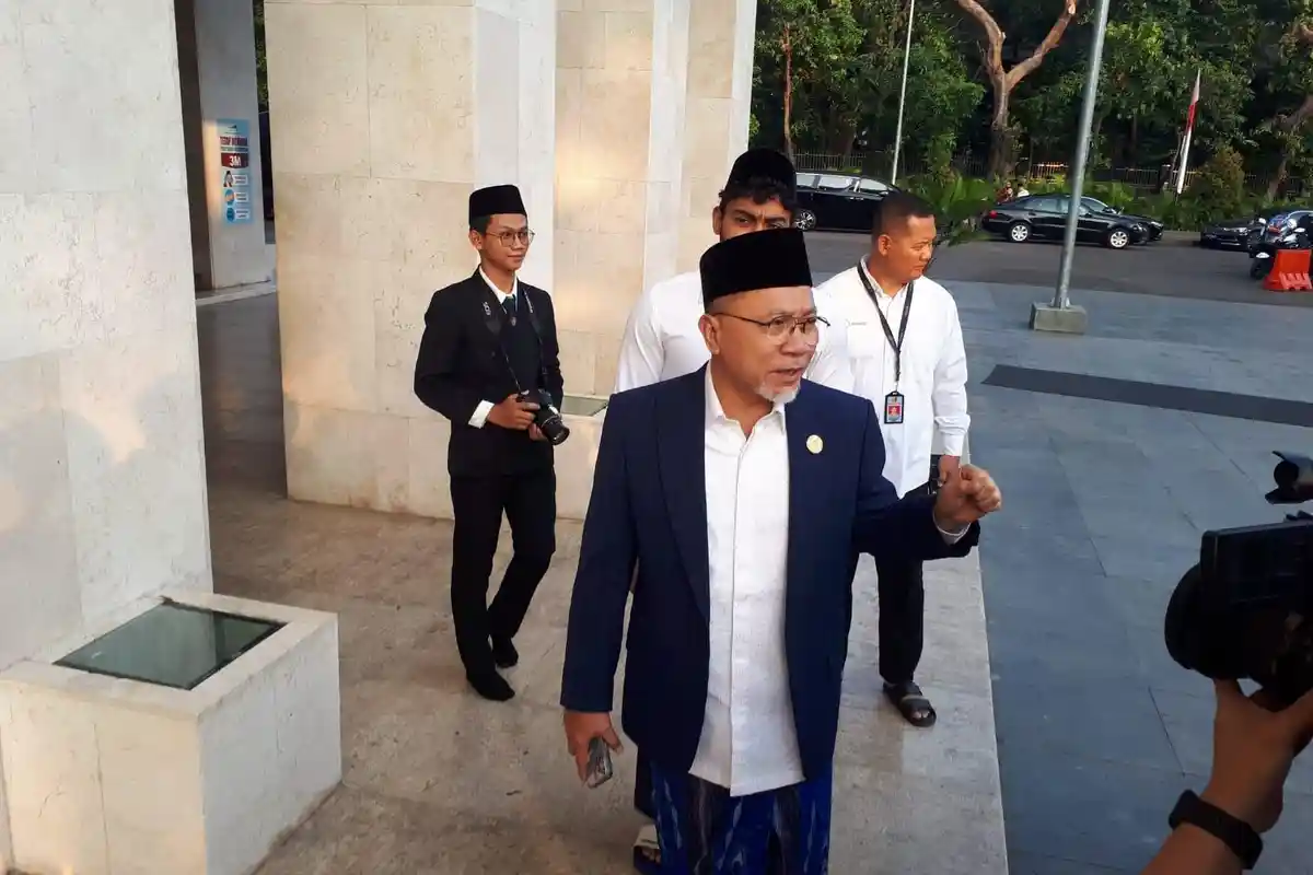 Ganjar Pranowo Resmi Capres PDIP, Zulhas Kirim Kode PAN Siap Koalisi