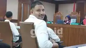 ammar-di-persidangan-neww.jpg