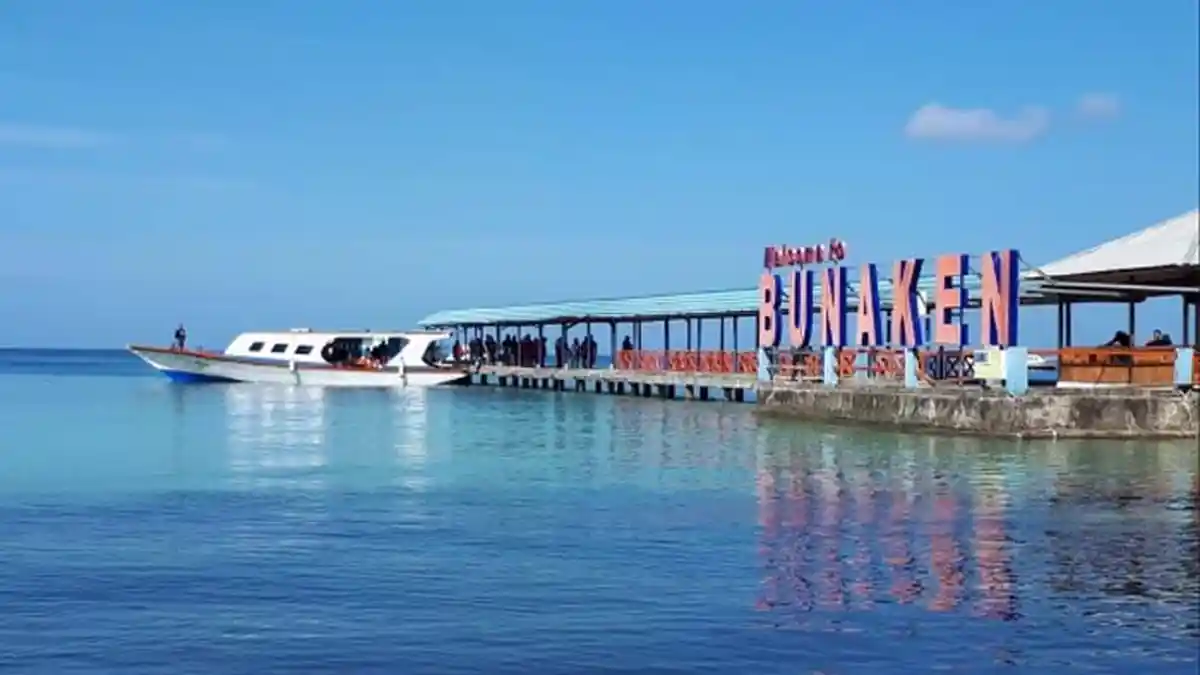 Road to Bunaken: Memanjakan Mata Tanpa Jeda