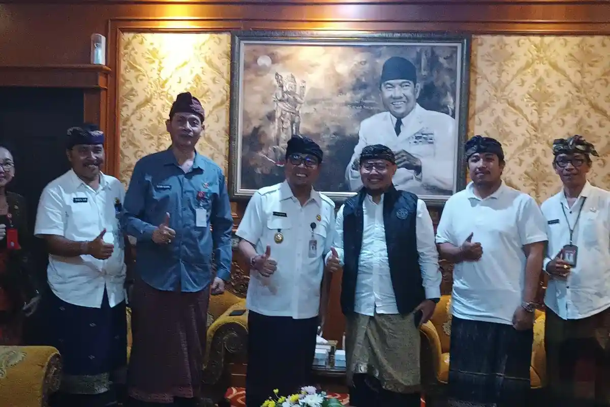 Tribun Bali Kolaborasi dengan Diskop Denpasar Gelar Seleb GenSi, WaWali: Program Luung Nenenan