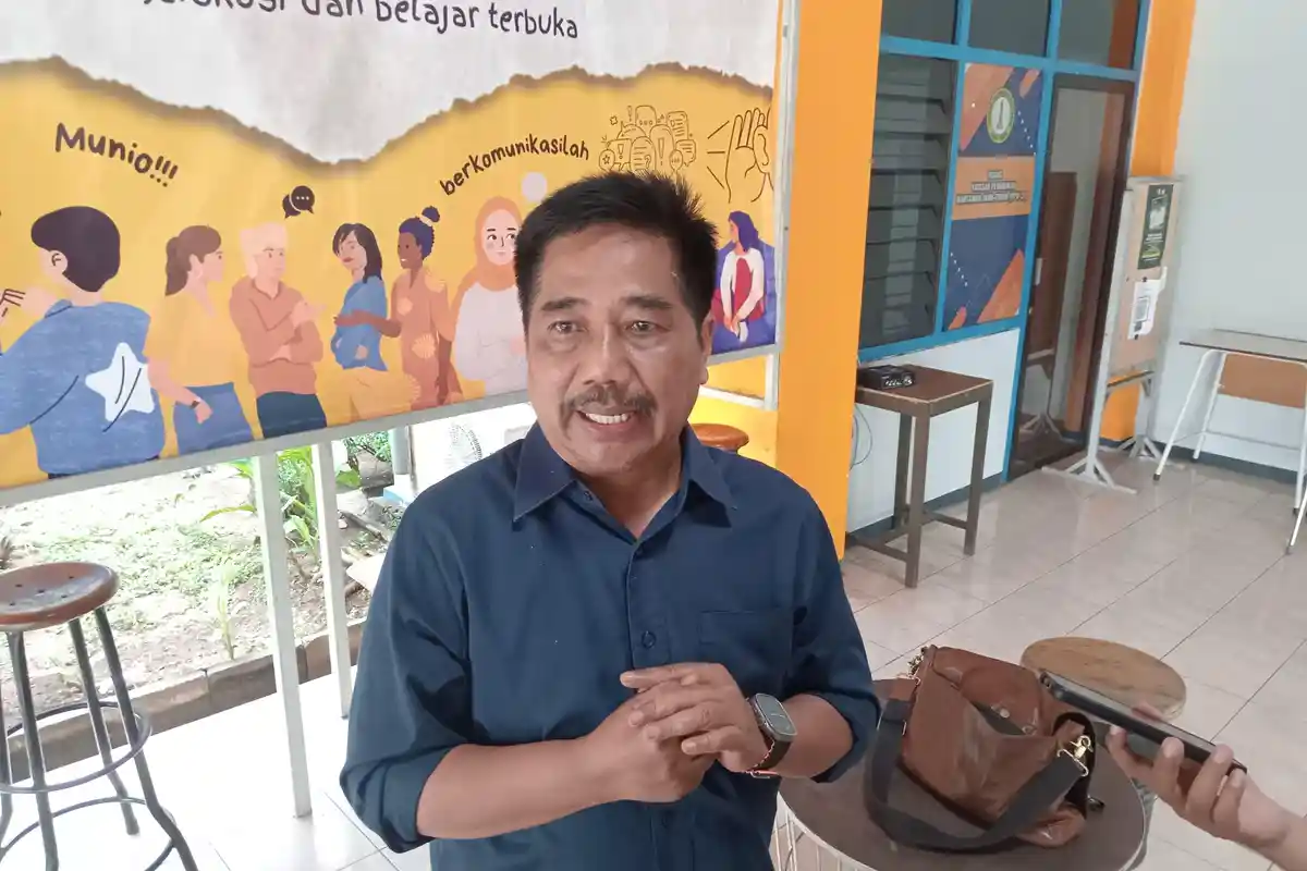 Pakar Komunikasi Unair : Kontrol Penggunaan Gadget dalam Pendidikan 